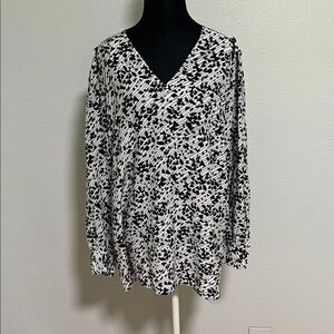 Boss Black & White Printed V-Neck Long-Sleeve Blouse